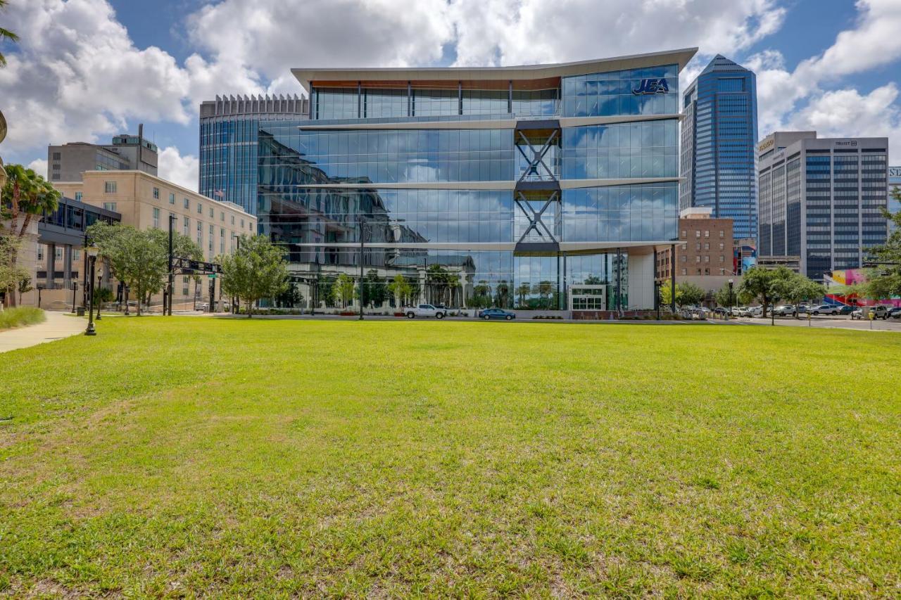 Downtown Jacksonville Studio With City Views! Luaran gambar